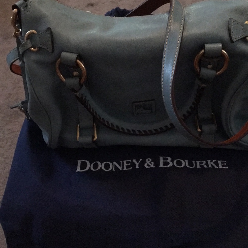 Dooney & Bourke